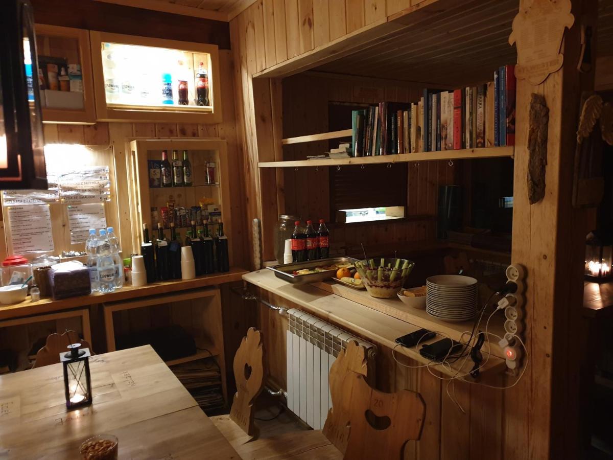Bacowka Pttk Jaworzec Hostel Wetlina Buitenkant foto