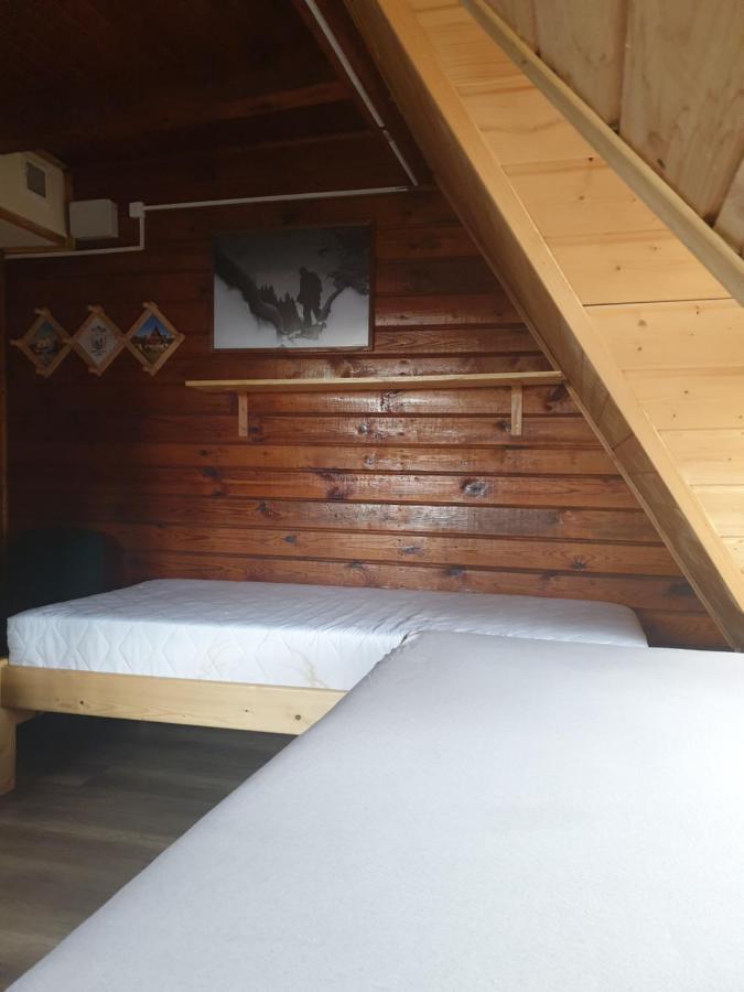 Bacowka Pttk Jaworzec Hostel Wetlina Buitenkant foto