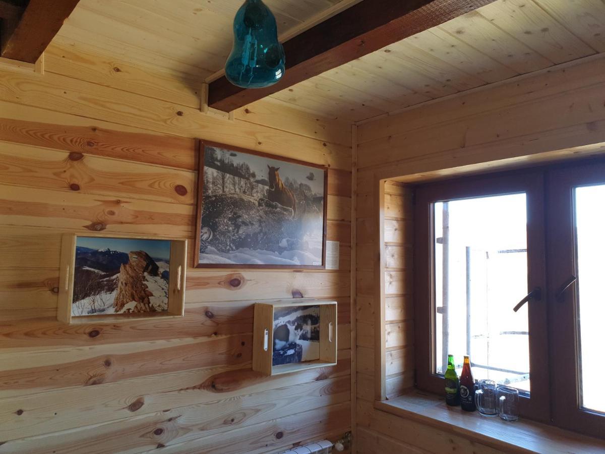 Bacowka Pttk Jaworzec Hostel Wetlina Buitenkant foto
