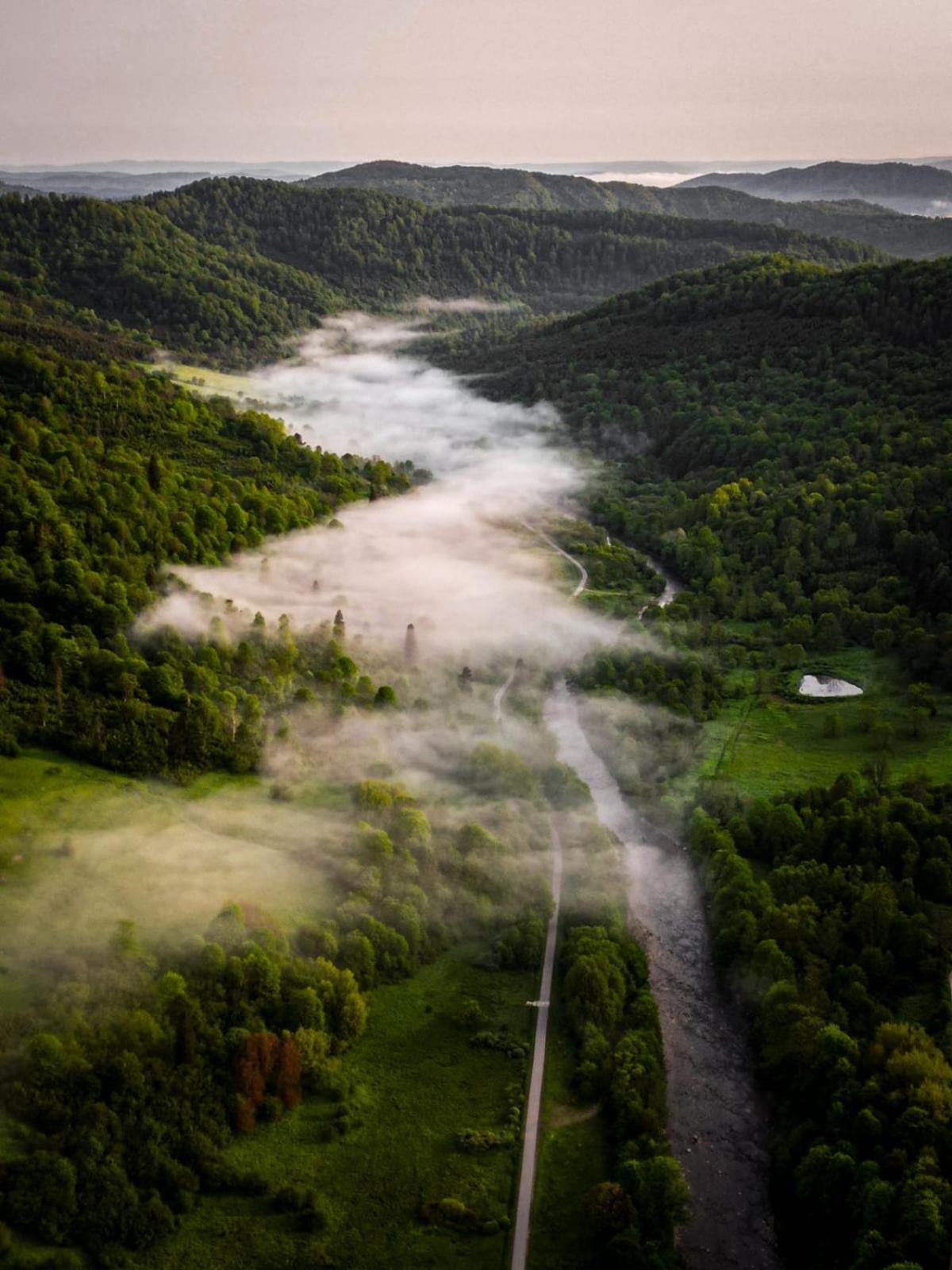 Bacowka Pttk Jaworzec Hostel Wetlina Buitenkant foto