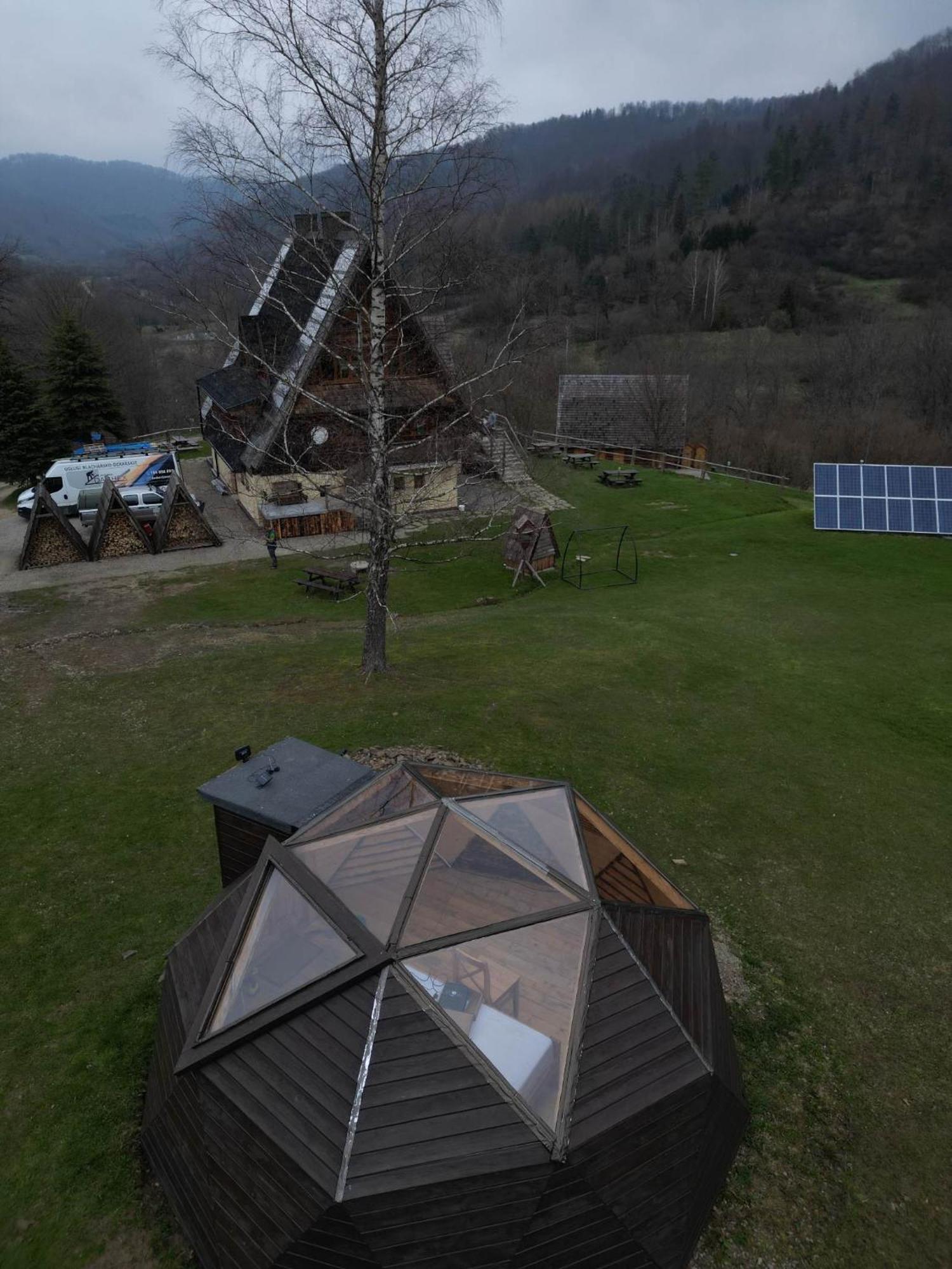 Bacowka Pttk Jaworzec Hostel Wetlina Buitenkant foto