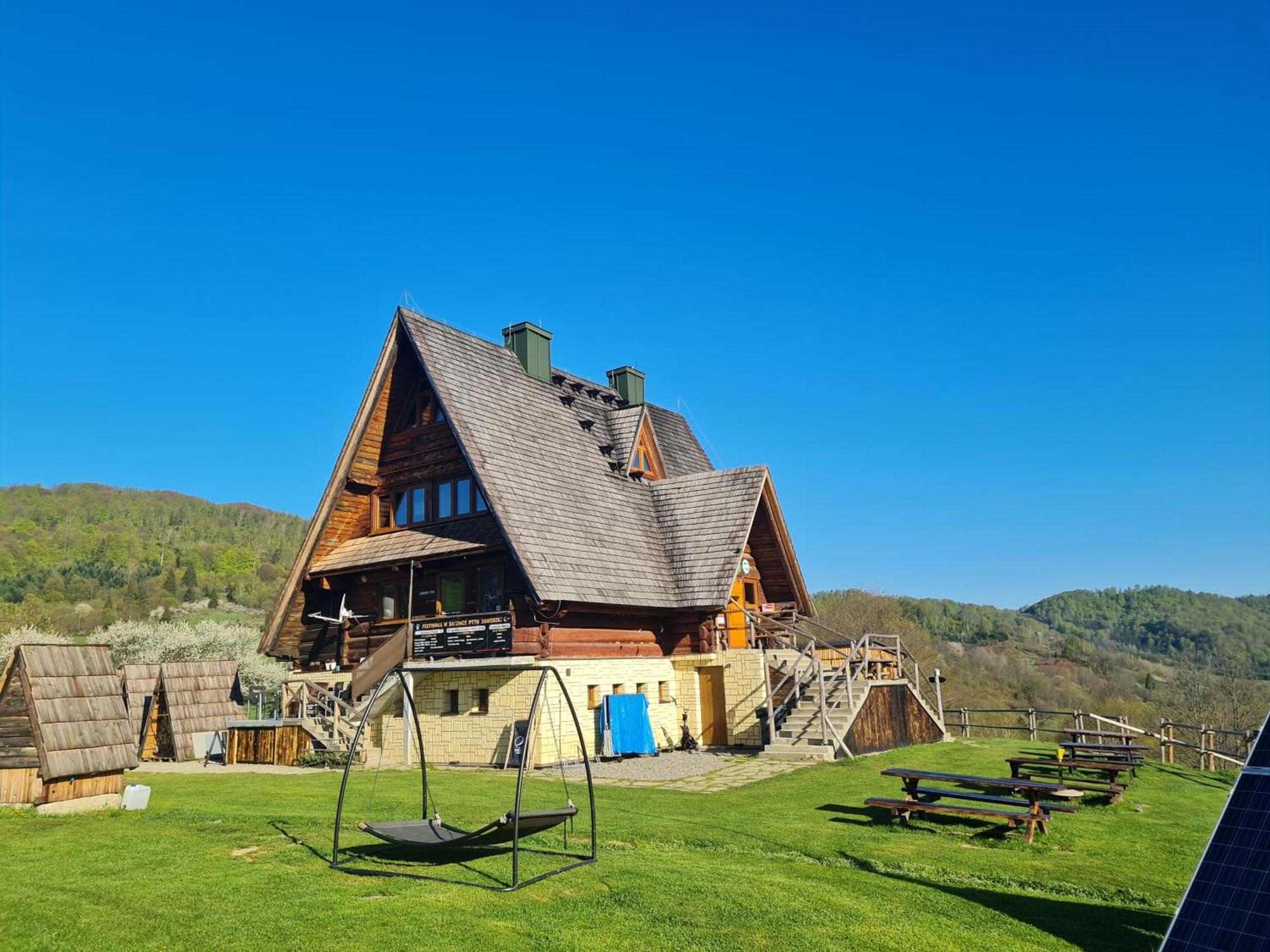 Bacowka Pttk Jaworzec Hostel Wetlina Buitenkant foto